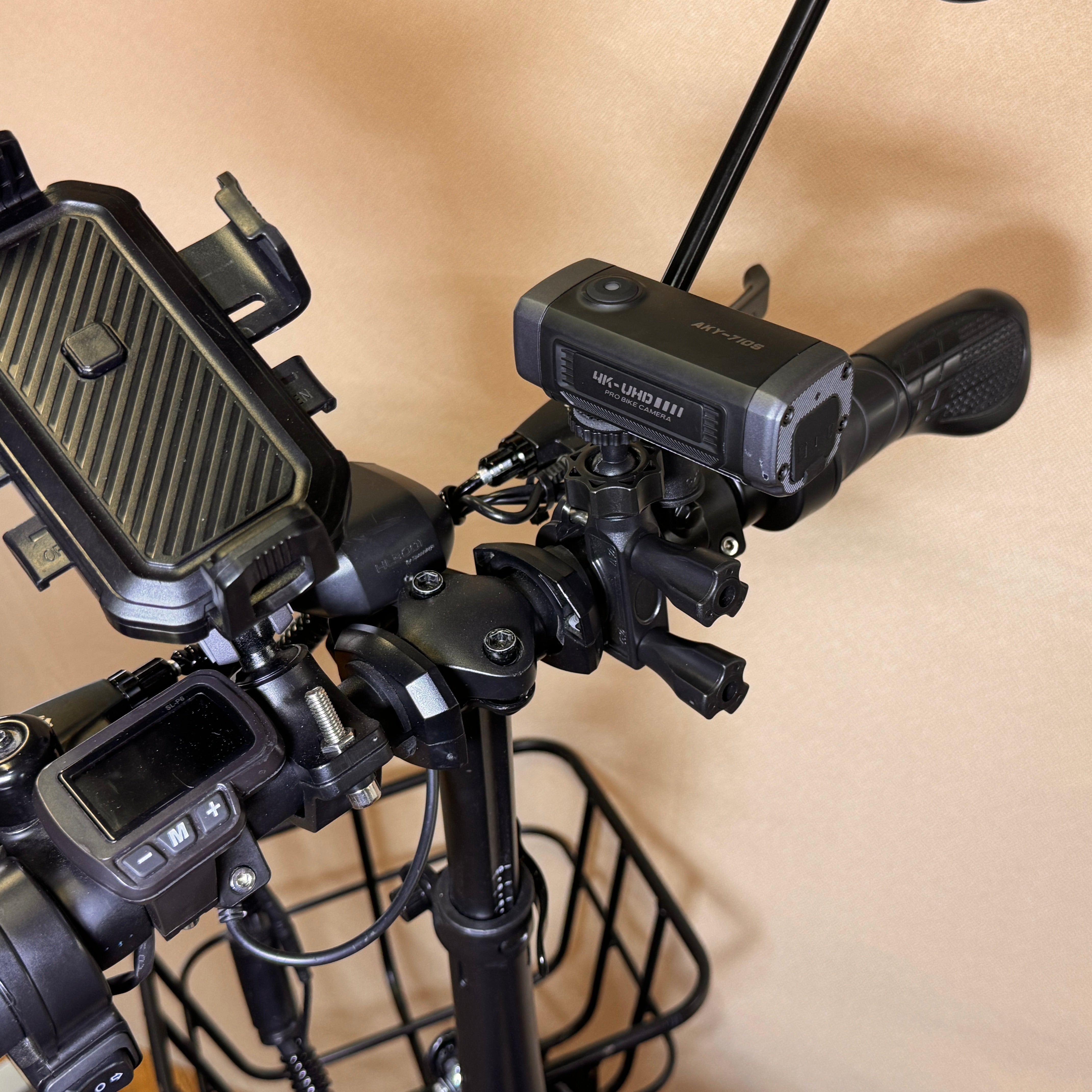 AKEEYO AKY-710S ドライブレコーダー