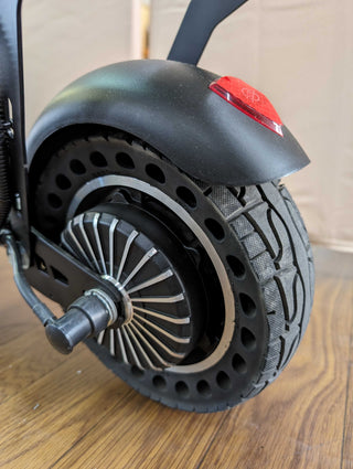 【ご成約済み】認定中古車ZERO9 (走行距離 84km)