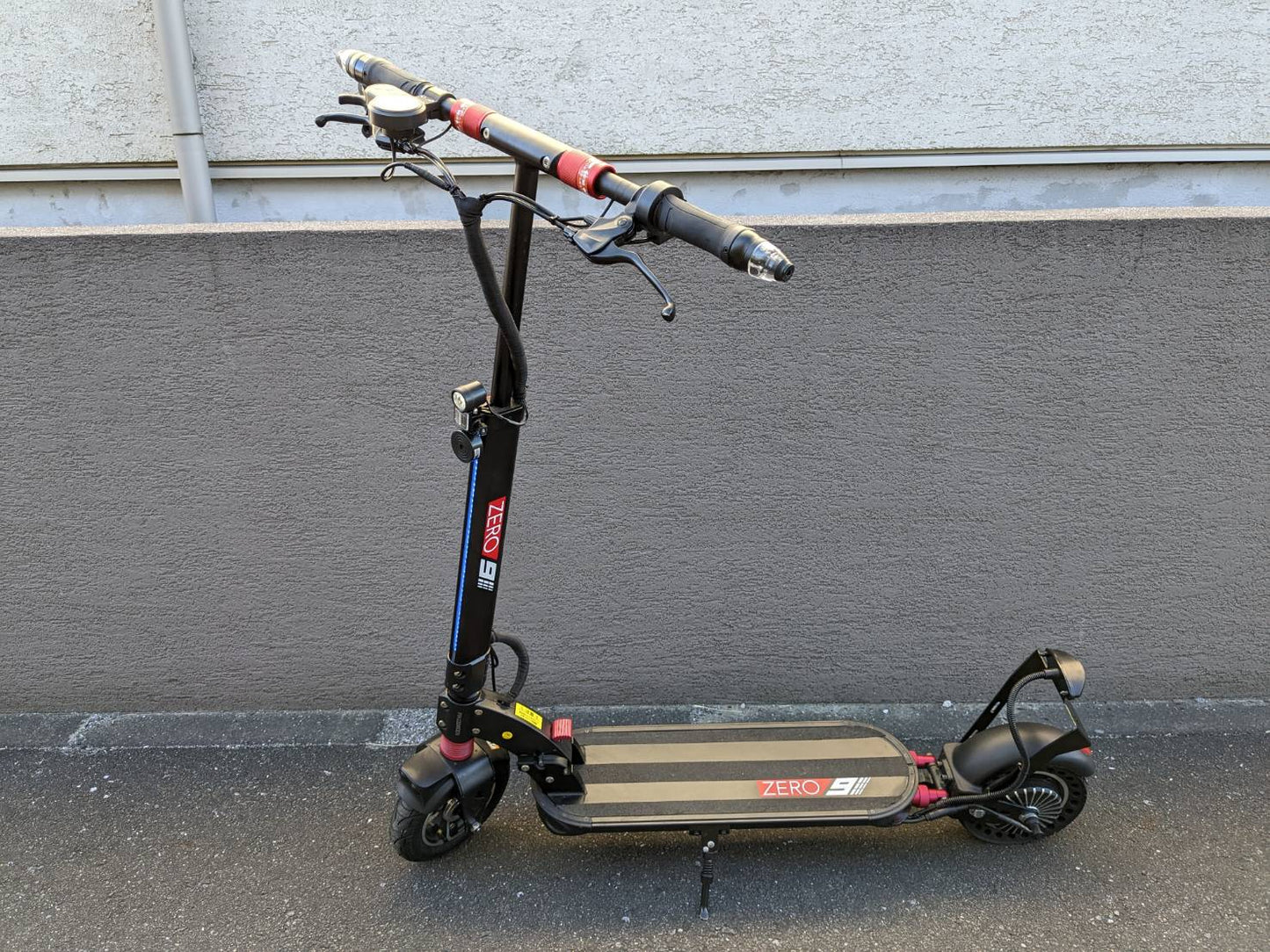 【ご成約済み】認定中古車ZERO9 (走行距離 38km)
