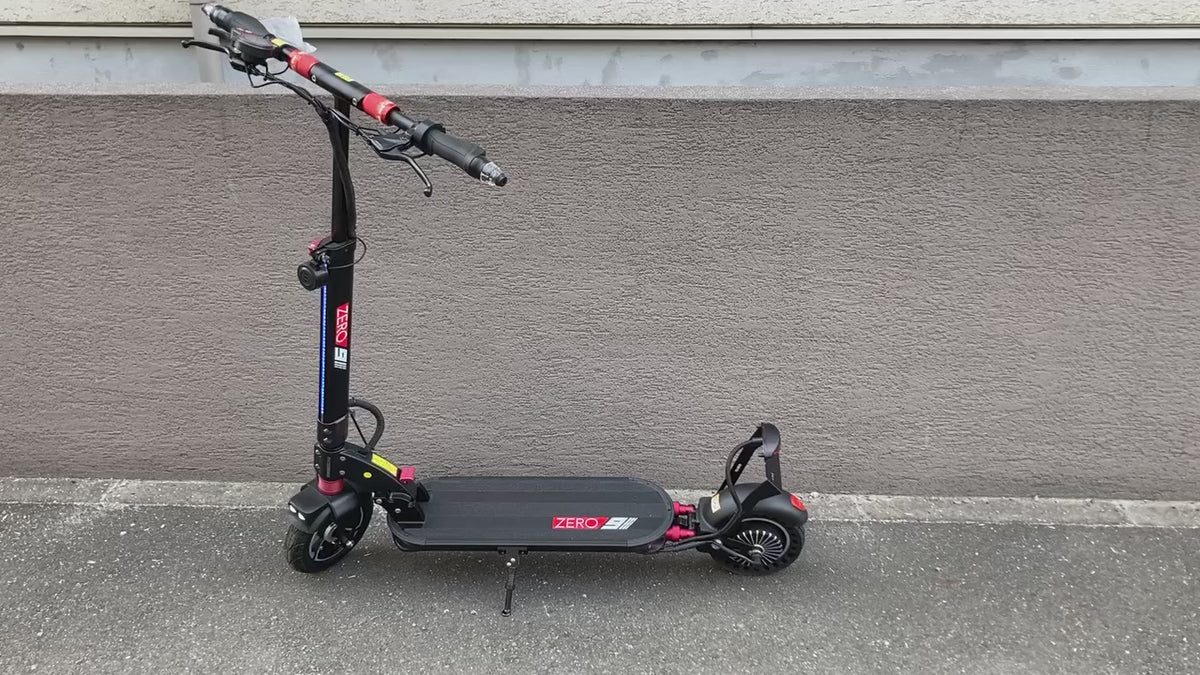 【ご成約済み】認定中古車ZERO9 (走行距離 566km)