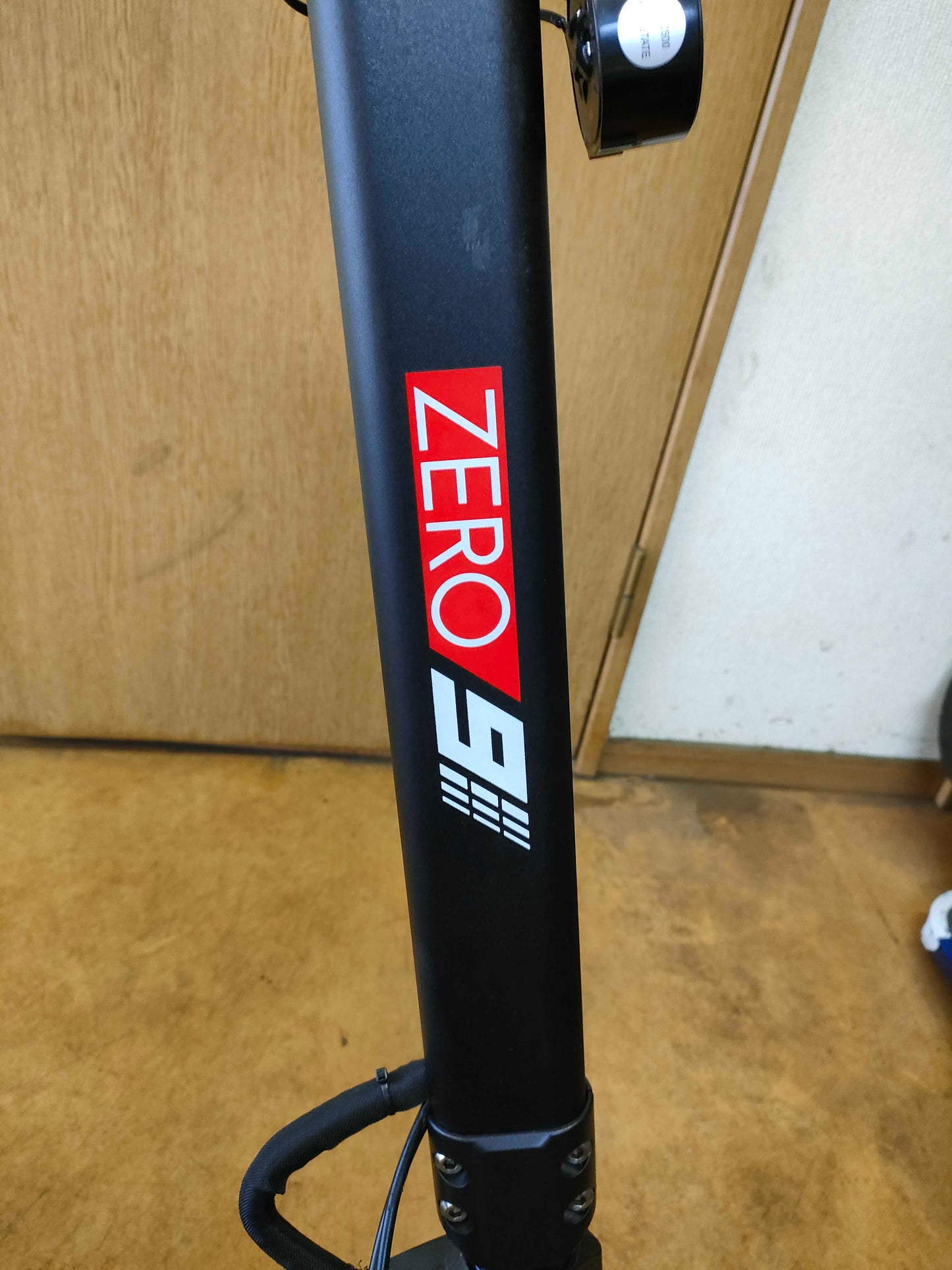 【ご成約済み】認定中古車ZERO9 (走行距離 566km)
