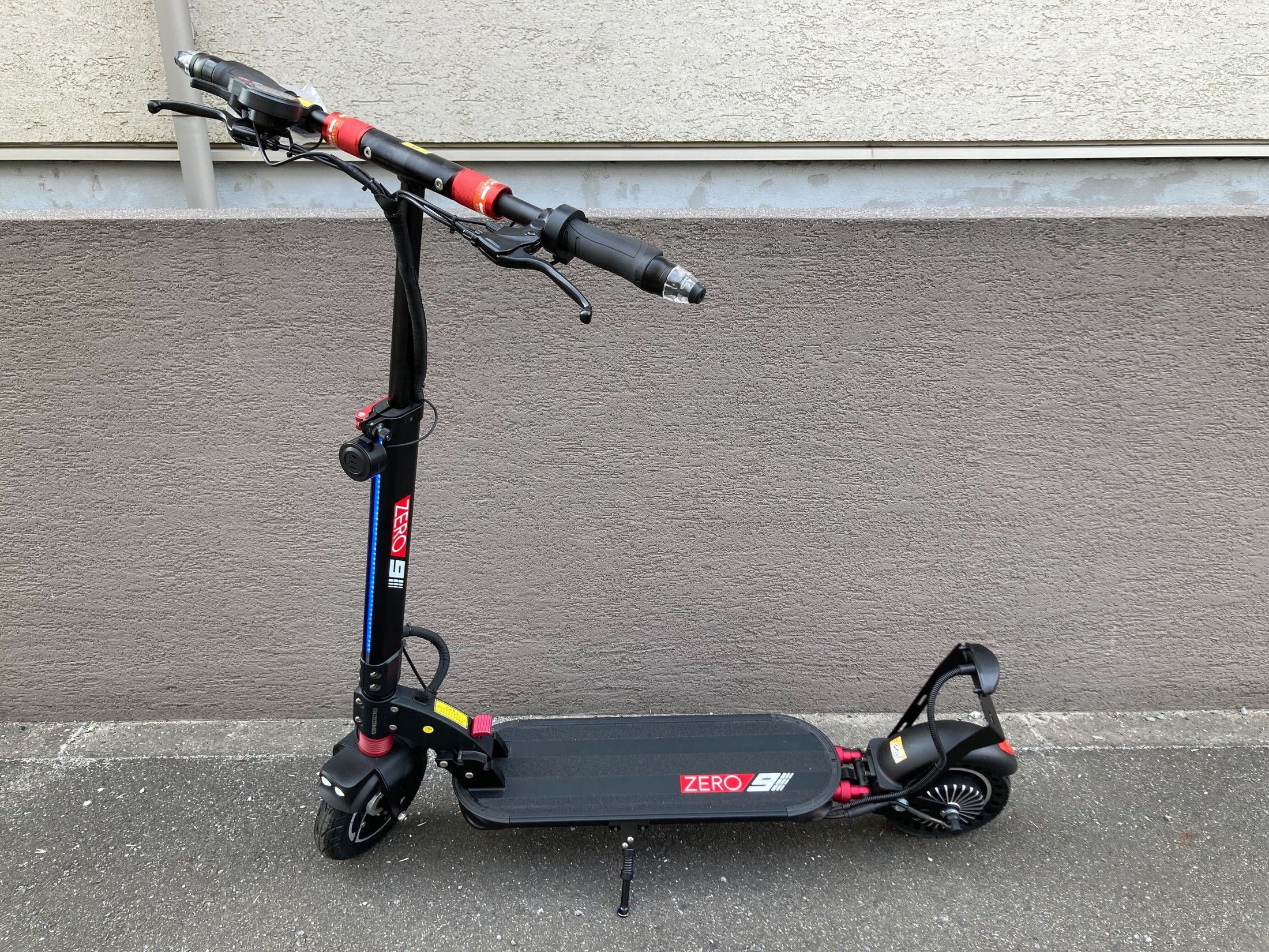 【ご成約済み】認定中古車ZERO9 (走行距離 566km)