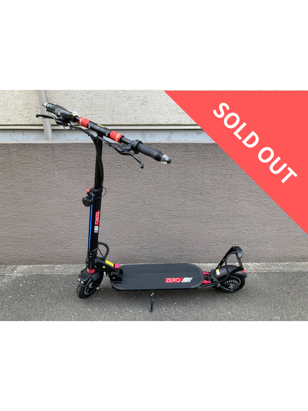 【ご成約済み】認定中古車ZERO9 (走行距離 566km)